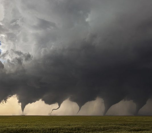 Soñar con Tornado