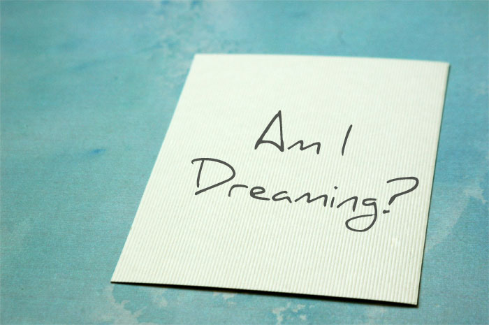 10 Simple Reality Checks for Lucid Dreaming