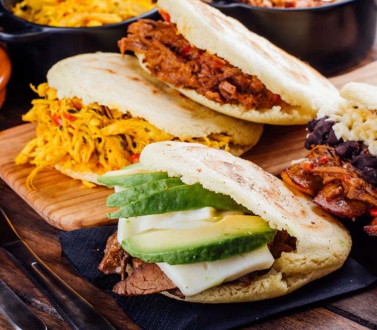 Soñar con arepas